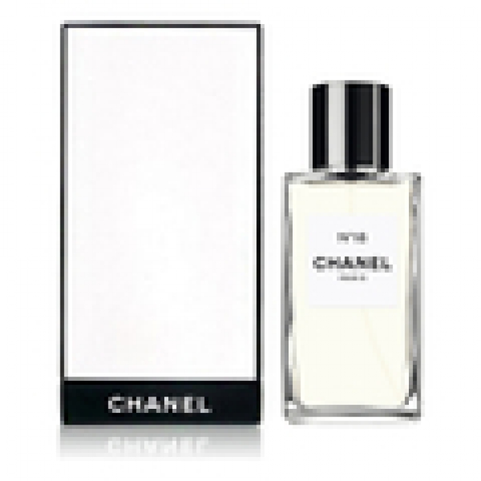 CHANEL  Les Exclusifs № 18